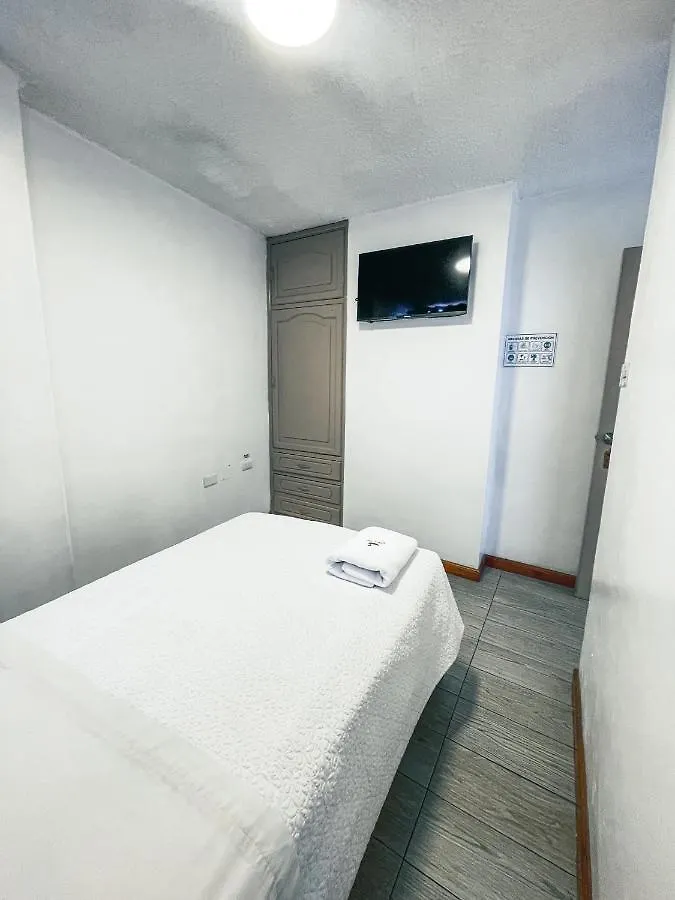 Hotel Cisne كوينكا